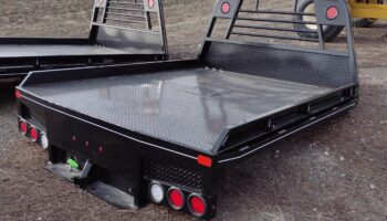 NEW BUTLER FLAT BED (#22A33)